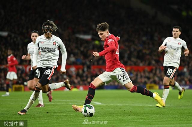 巴塞罗那青 巴塞罗那青